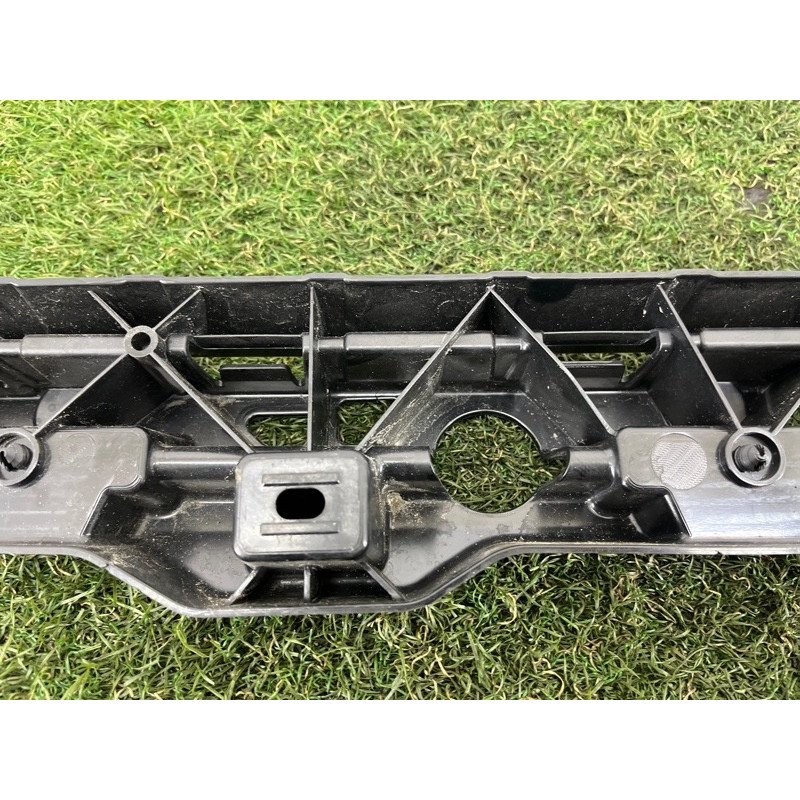 Кріплення порогу (кузов і елементи) BMW 5-series G30 2017 2.0 B46B20 51777387343