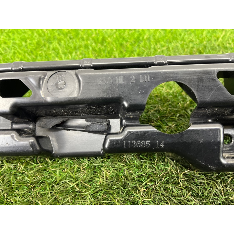 Кріплення порогу (кузов і елементи) BMW 5-series G30 2017 2.0 B46B20 51777387343