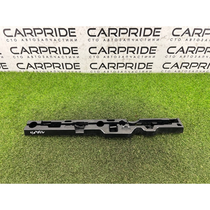 Кріплення порогу (кузов і елементи) BMW 5-series G30 2017 2.0 B46B20 51777387345