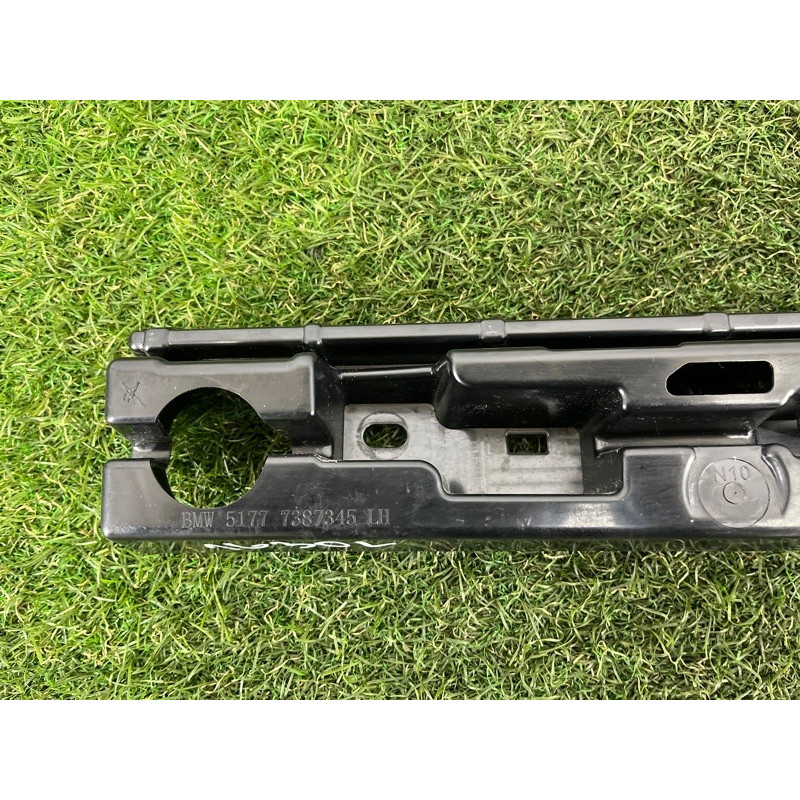 Кріплення порогу (кузов і елементи) BMW 5-series G30 2017 2.0 B46B20 51777387345