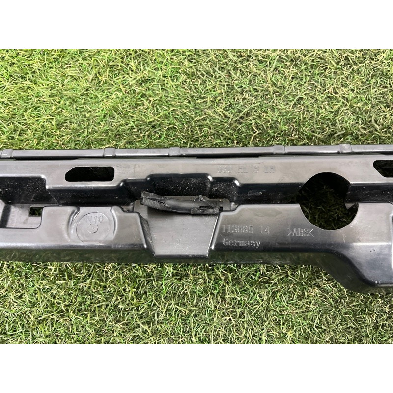 Кріплення порогу (кузов і елементи) BMW 5-series G30 2017 2.0 B46B20 51777387345