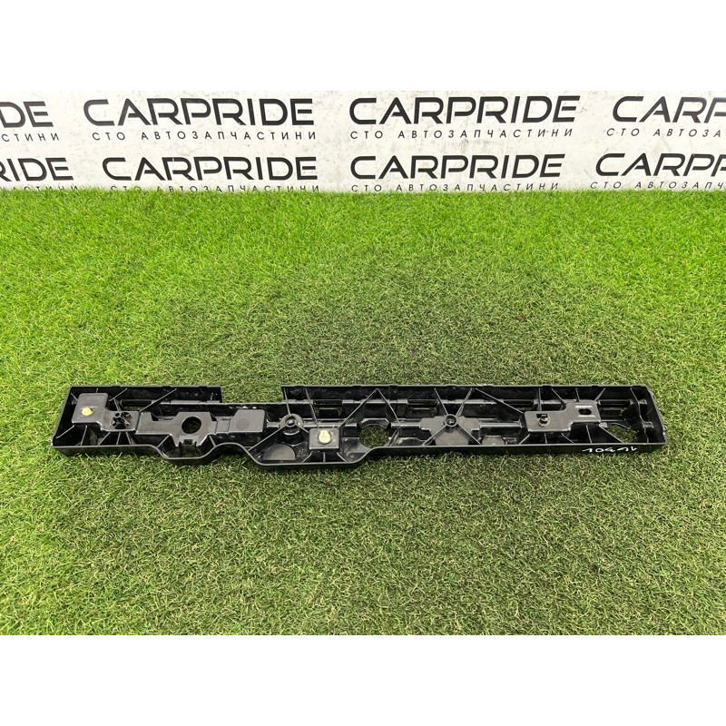 Кріплення порогу (кузов і елементи) BMW 5-series G30 2017 2.0 B46B20 51777387345