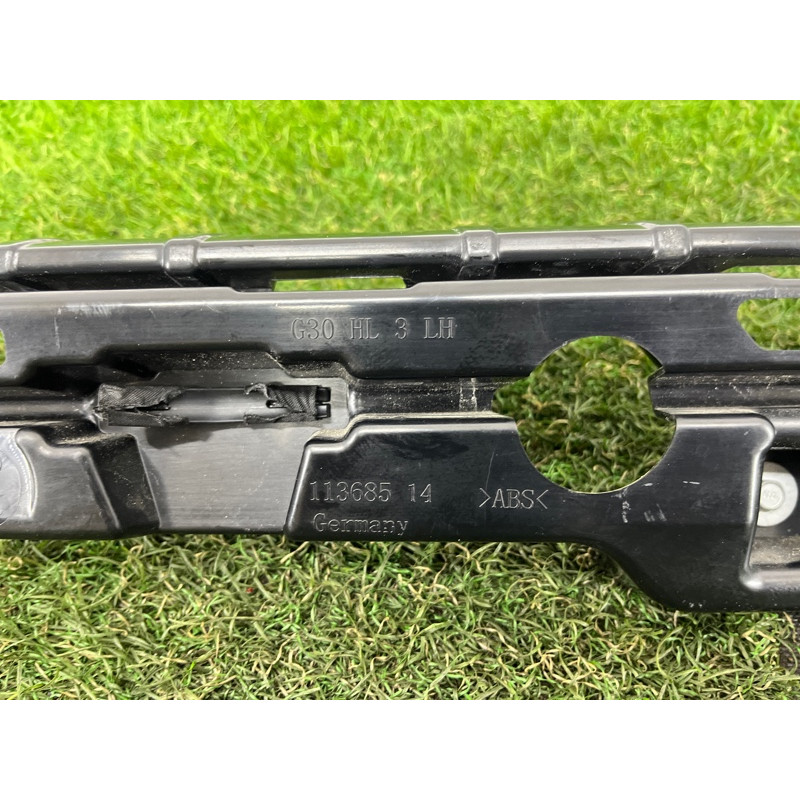 Кріплення порогу (кузов і елементи) BMW 5-series G30 2017 2.0 B46B20 51777387345