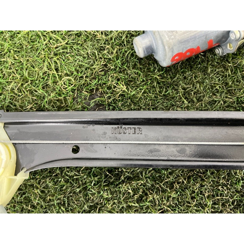 Механизм стеклоподъемника с мотором (кузов и элементы) AUDI A3 8V 2018 2.0 CZRA 8V4837462