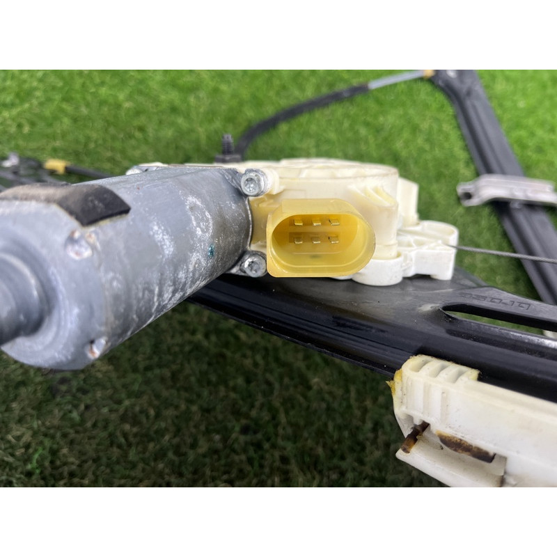 Механизм стеклоподъемника с мотором (кузов и элементы) BMW X5 E70 2008 4.8 N62/TU 51337166380