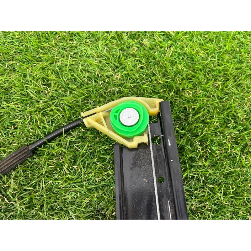 Механизм стеклоподъемника с мотором (кузов и элементы) AUDI Q5 8R 2012 3.2 CALB 8R0837462G