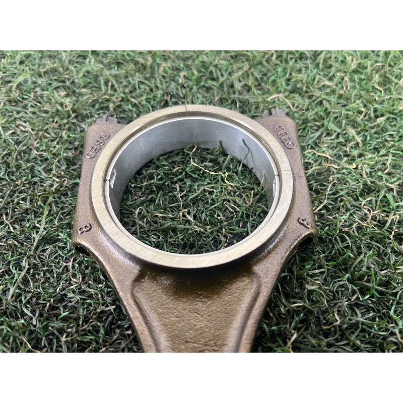 Шатун (двигатель и элементы) AUDI Q5 8R 2012 3.2 CALB 06E198401C