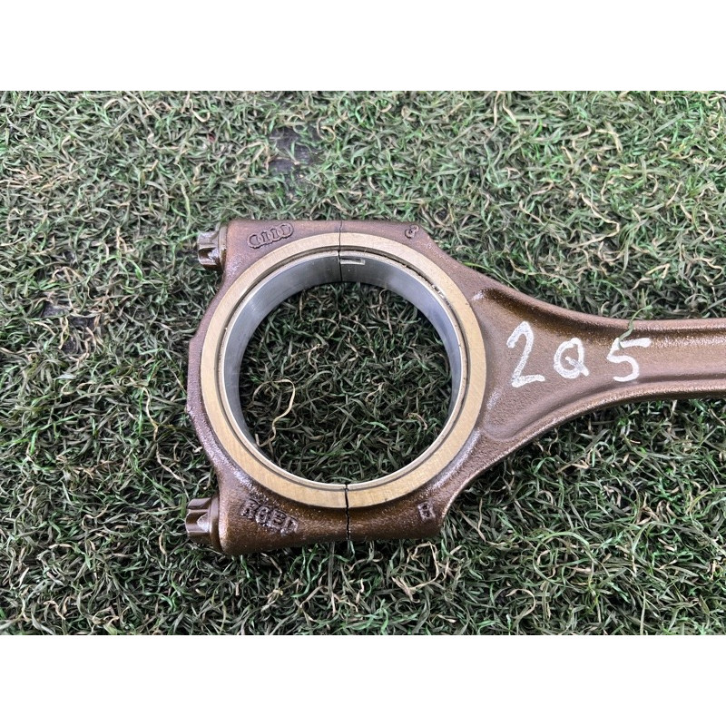 Шатун (двигатель и элементы) AUDI Q5 8R 2012 3.2 CALB 06E198401C