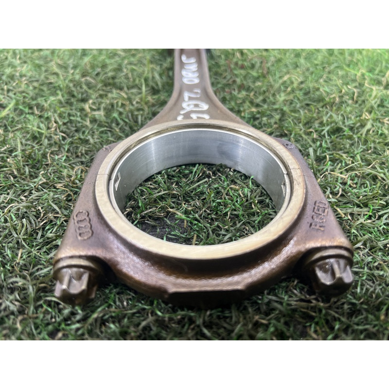 Шатун (двигатель и элементы) AUDI Q5 8R 2012 3.2 CALB 06E198401C