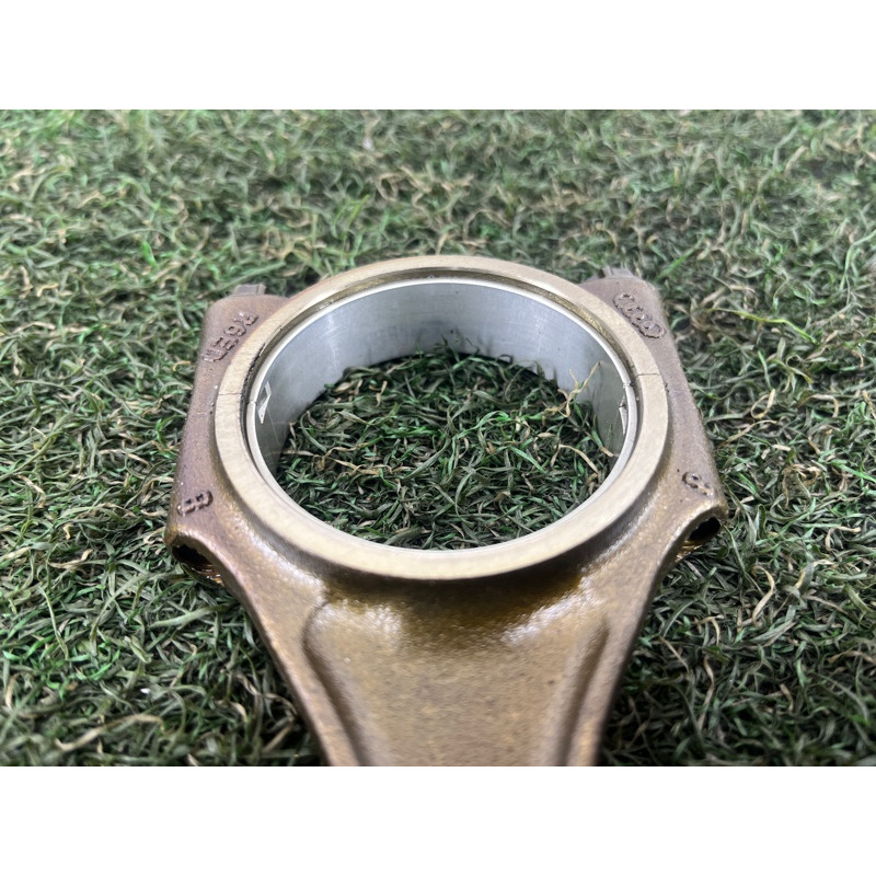 Шатун (двигатель и элементы) AUDI Q5 8R 2012 3.2 CALB 06E198401C