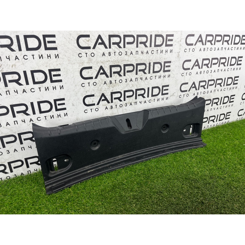 Накладка замка крышки багажника (салон) BMW 2-series F22 2015 2.0 51477296038