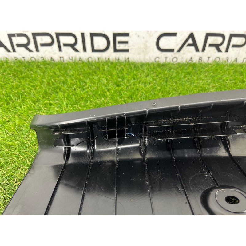 Накладка замка крышки багажника (салон) BMW 2-series F22 2015 2.0 51477296038