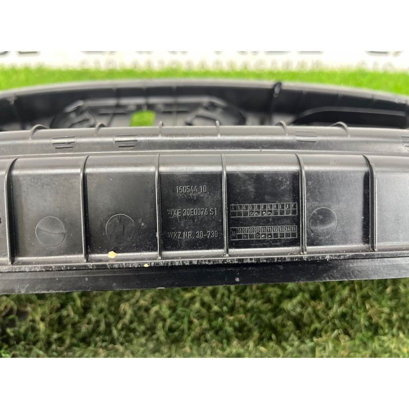 Накладка замка крышки багажника (салон) BMW 2-series F22 2015 2.0 51477296038