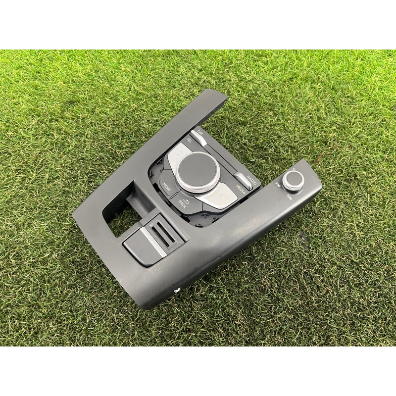 Блок кнопок мультимедиа (электрика / блок управления) AUDI A3 8V 2018 2.0 CZRA 8V0919614BA