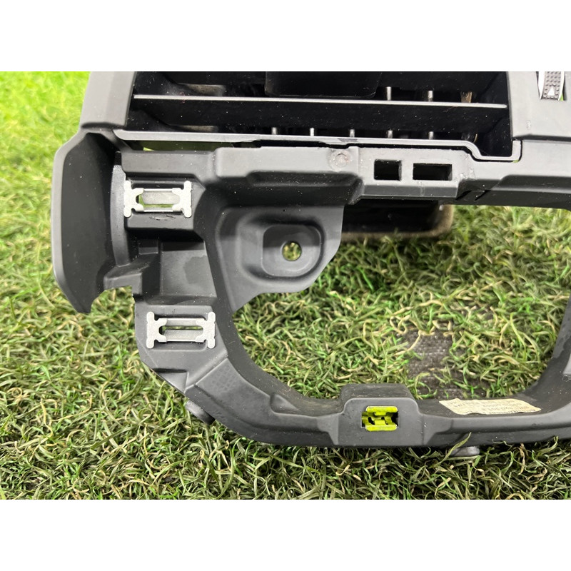 Дефлектор воздуховода (салон) AUDI A4 B9 2017 2.0 8W1820901B6PS