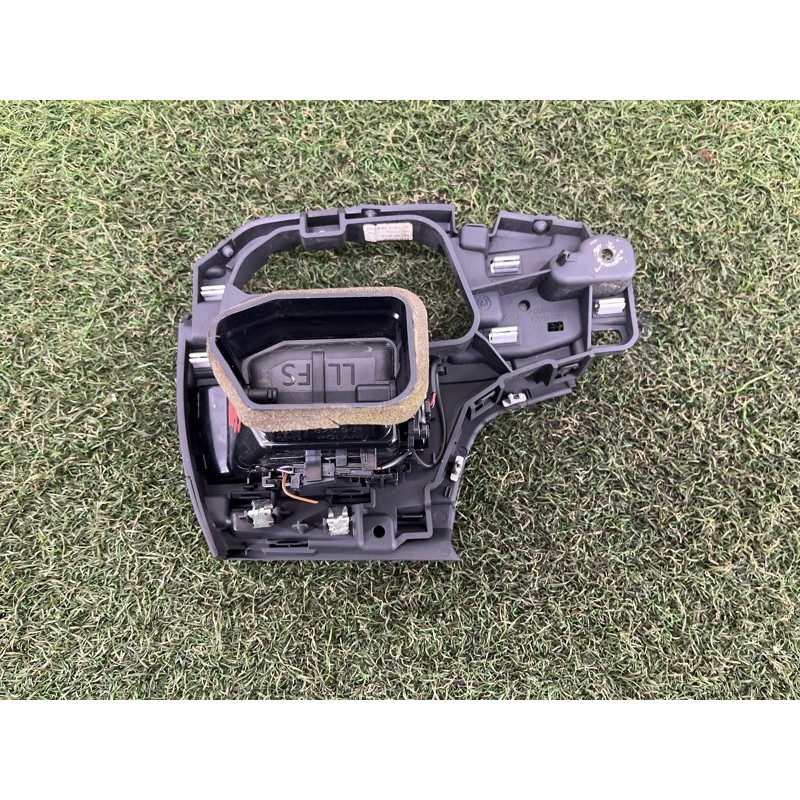 Дефлектор воздуховода (салон) AUDI A4 B9 2017 2.0 8W1820901B6PS