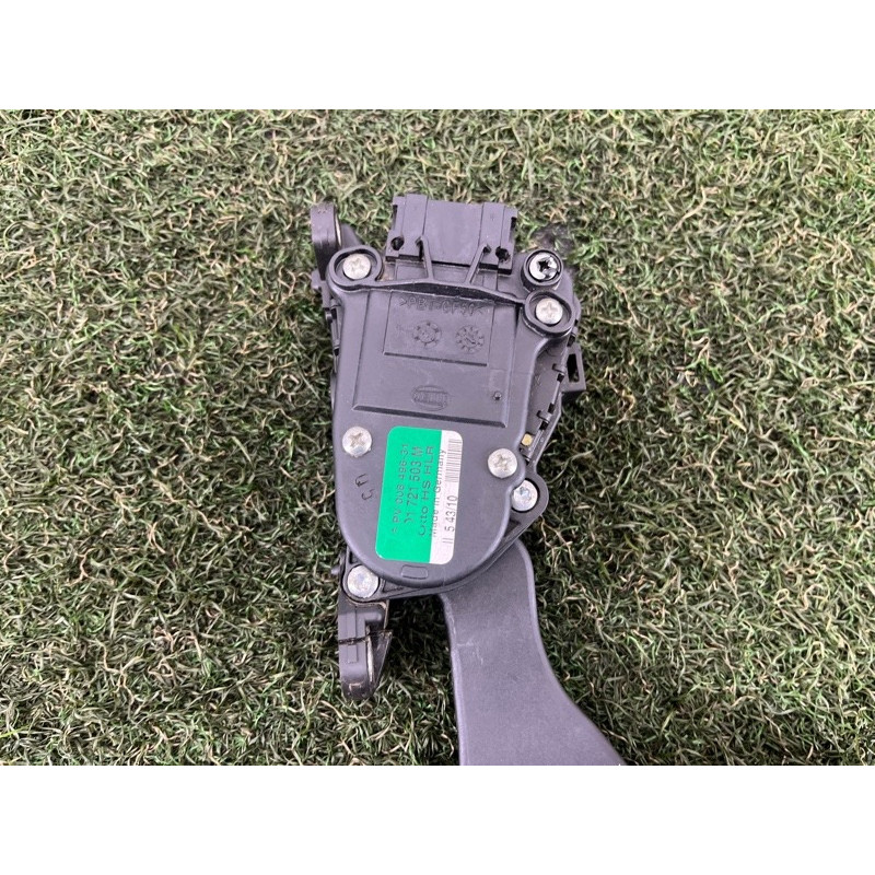 Педаль газа (электрика двигателя) Volkswagen Amarok 2H 2012 2.0 6Q1721503M