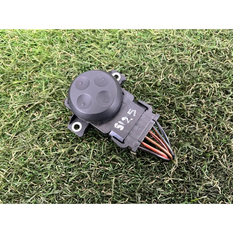 Кнопка регулировки сиденья (электрика / кнопки) AUDI Q5 8R 2012 3.2 CALB 8E0959777B4PK