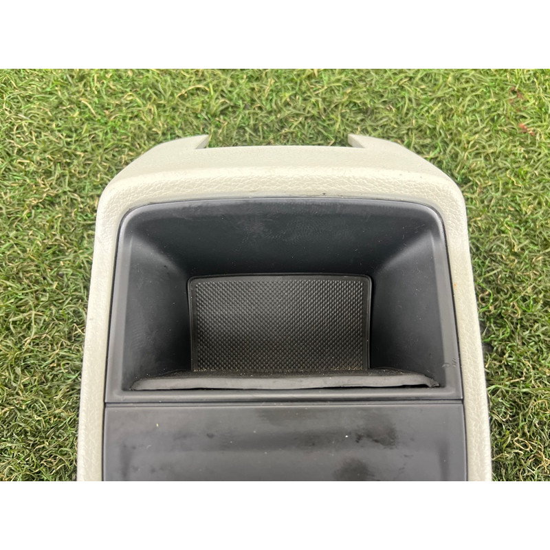 Накладка центральной консоли (салон) AUDI A3 8V 2015 1.8 8V0864376BBC5