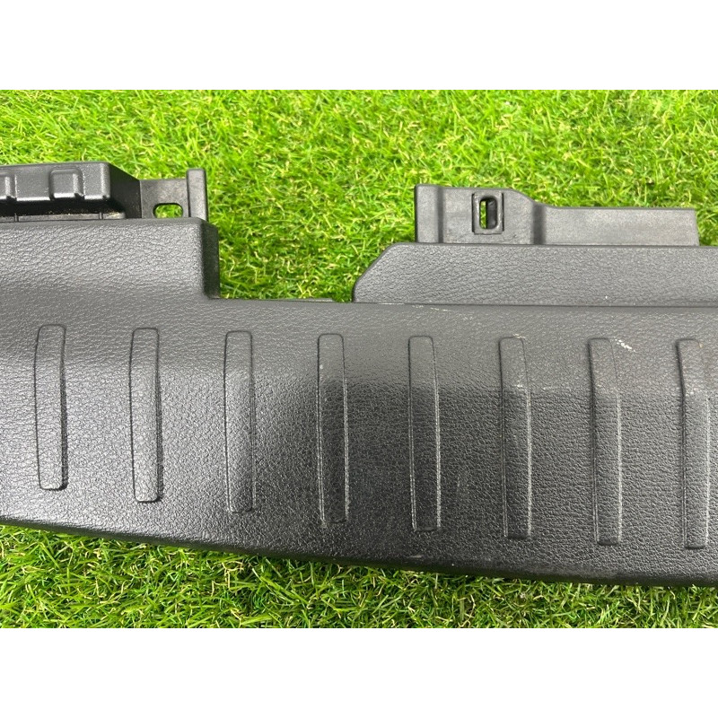 Накладка замка крышки багажника (салон) BMW X3 F25 2012 3.0 51477222216