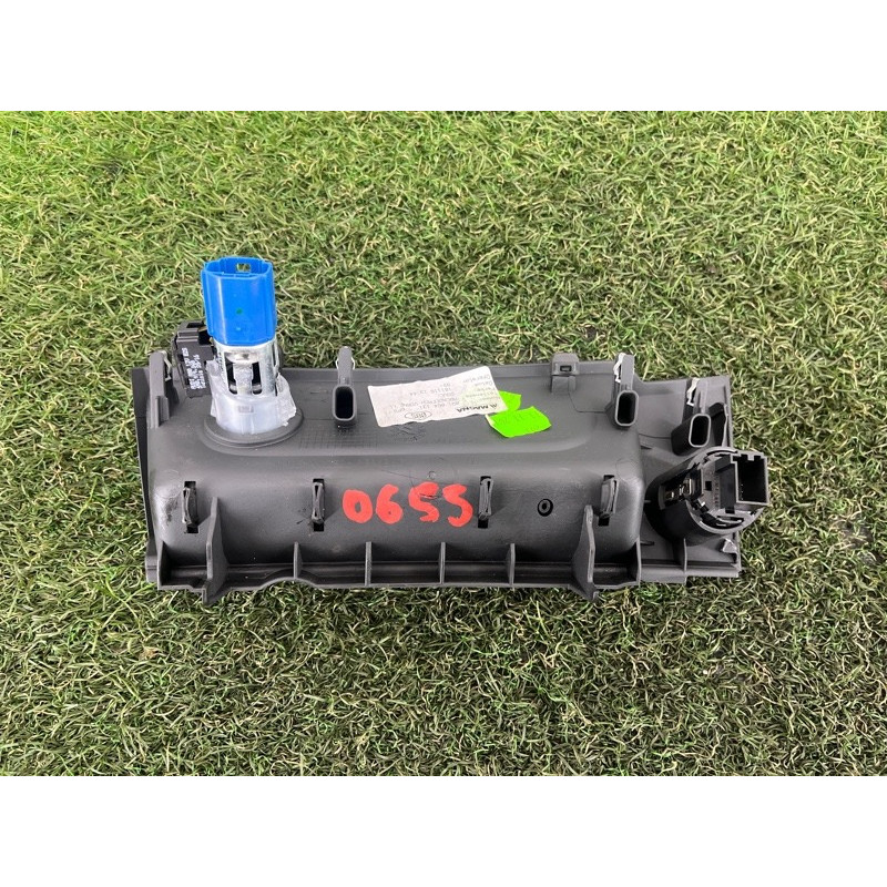 Накладка центральной консоли (салон) AUDI A4 B9 2017 2.0 8W18641316PS