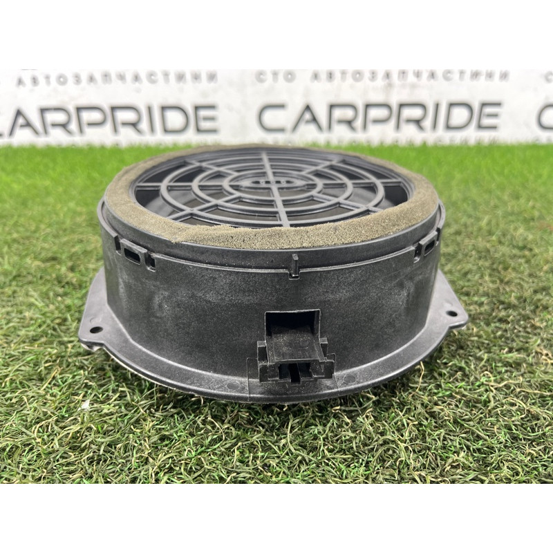 Динамик (электрика) AUDI Q5 8R 2012 3.2 CALB 8R0035411