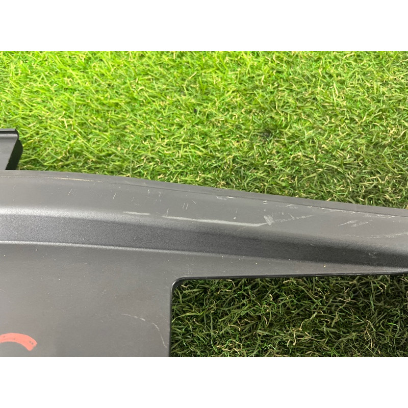 Жабо (кузов и элементы) AUDI Q5 8R 2012 3.2 CALB 8R1819447C01C