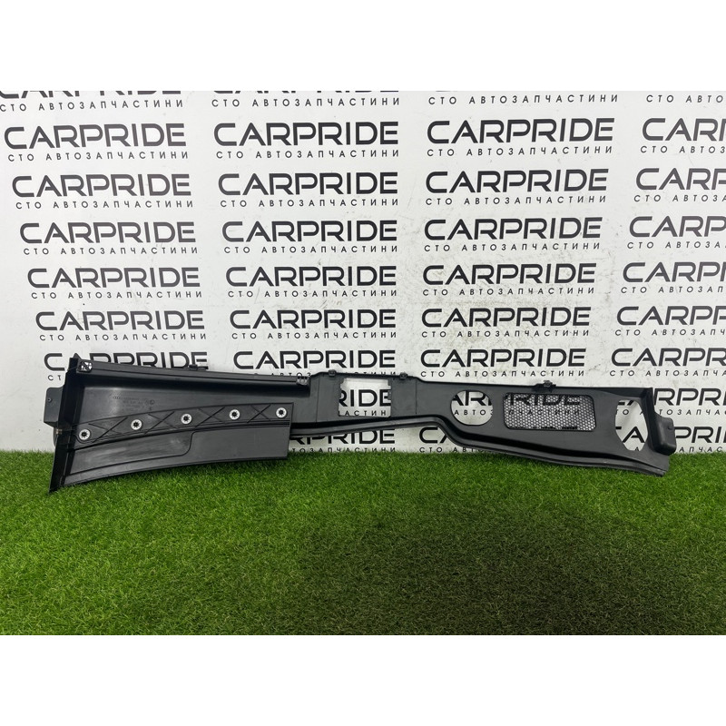 Жабо (кузов и элементы) AUDI Q5 8R 2012 3.2 CALB 8R1819447C01C