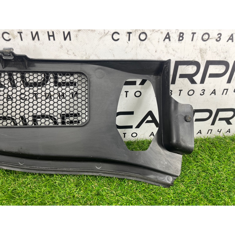 Жабо (кузов и элементы) AUDI Q5 8R 2012 3.2 CALB 8R1819447C01C