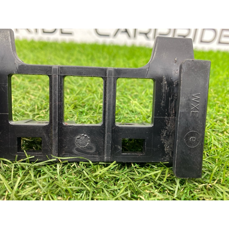 Крепление бампера (кузов и элементы) BMW 5-series E39 51111970389