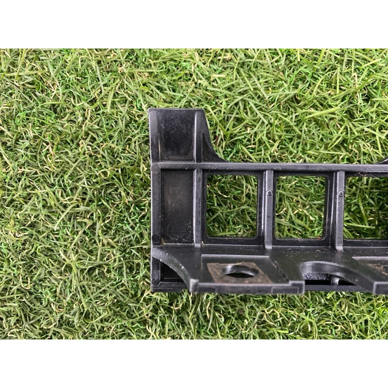 Крепление бампера (кузов и элементы) BMW 5-series E39 51111970389