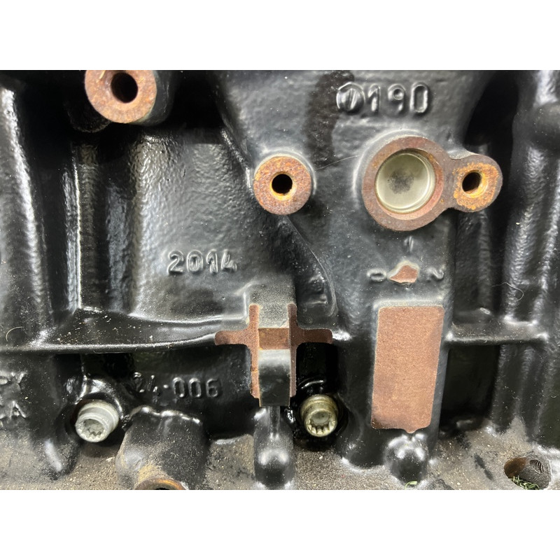 Блок цилиндров (двигатель и элементы) AUDI A3 8V 2015 1.8 06K103023D