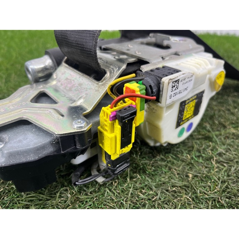 Ремень безопасности (airbag/безопасность) AUDI A3 8V 2015 1.8 8V5857705HV04