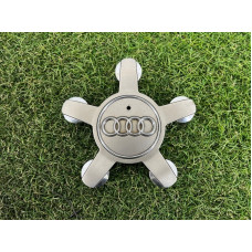 Декоративний ковпачок колеса