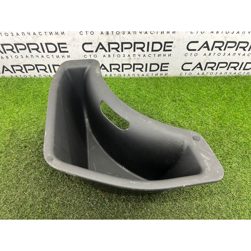 Лоток багажника (салон) Jeep Grand Cherokee WK2 2017 3.6 68184085AC