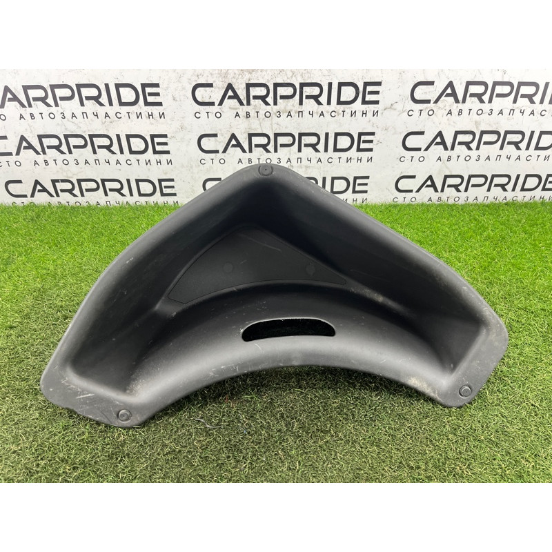 Лоток багажника (салон) Jeep Grand Cherokee WK2 2017 3.6 68184085AC