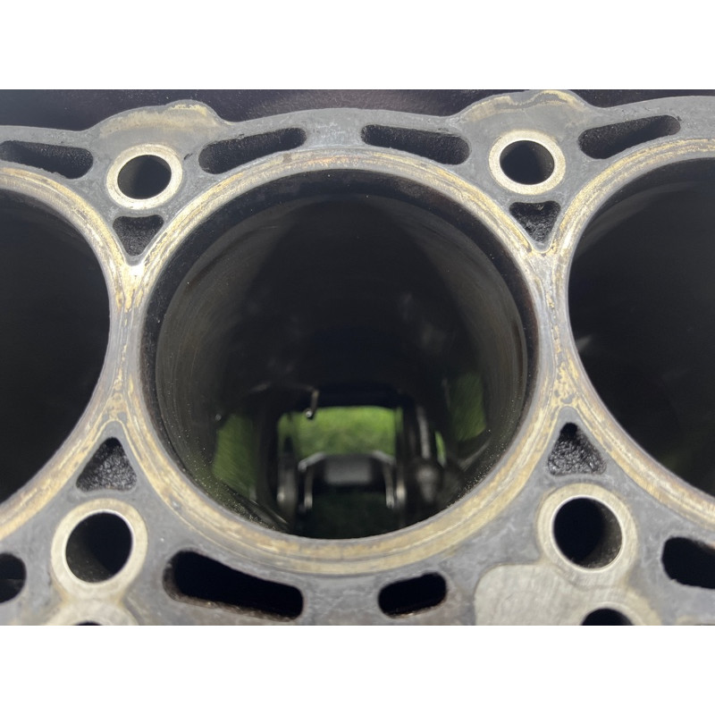 Блок цилиндров (двигатель и элементы) Volkswagen Touareg II NF 2013 3.0 059103011FM