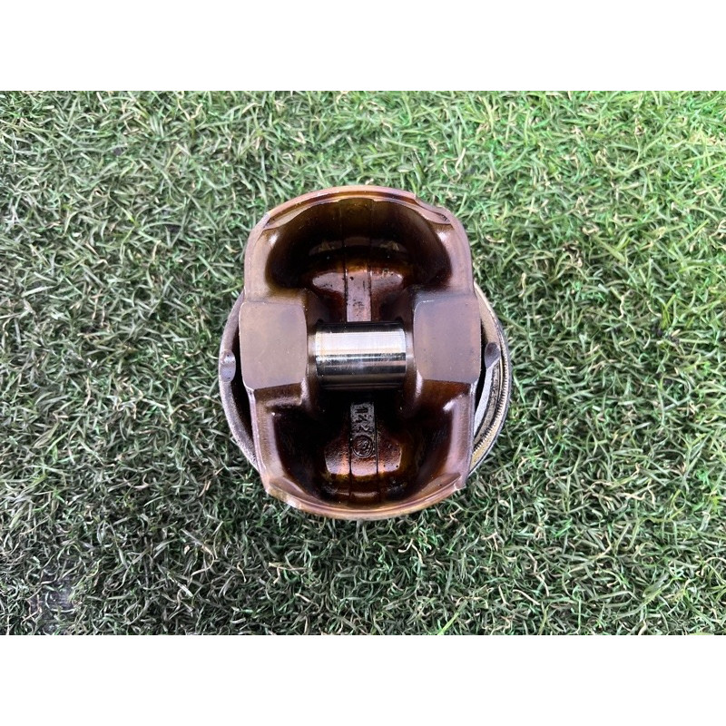 Поршень (двигатель и элементы) AUDI Q5 8R 2012 3.2 CALB 06E107066BS