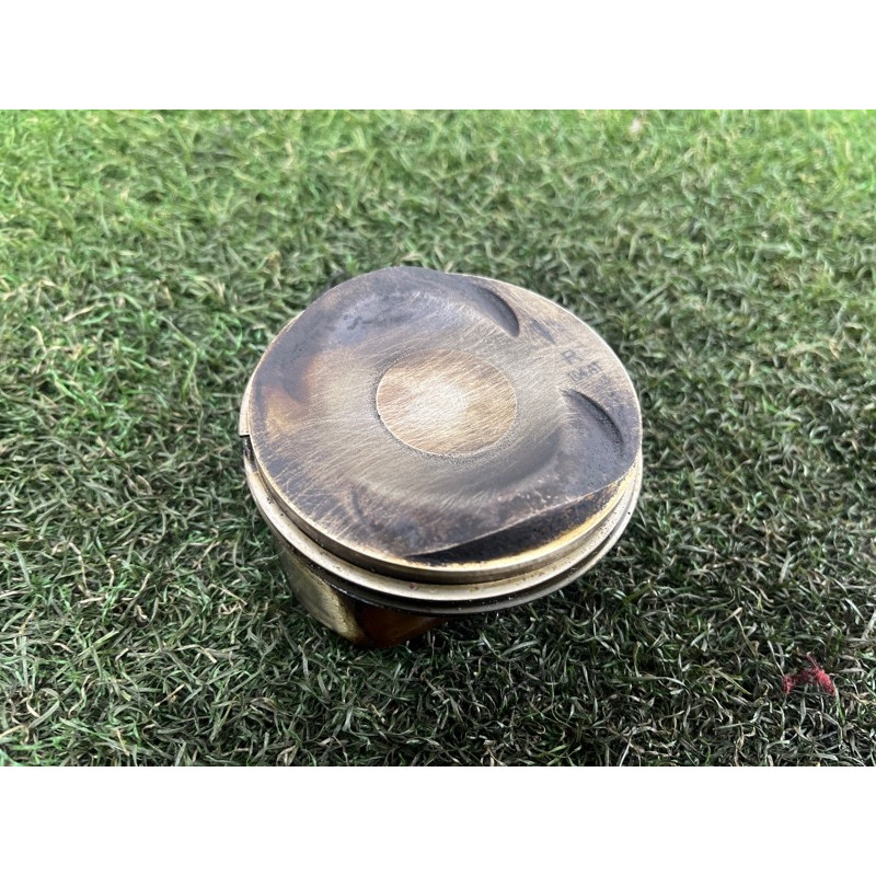 Поршень (двигатель и элементы) AUDI Q5 8R 2012 3.2 CALB 06E107066BS