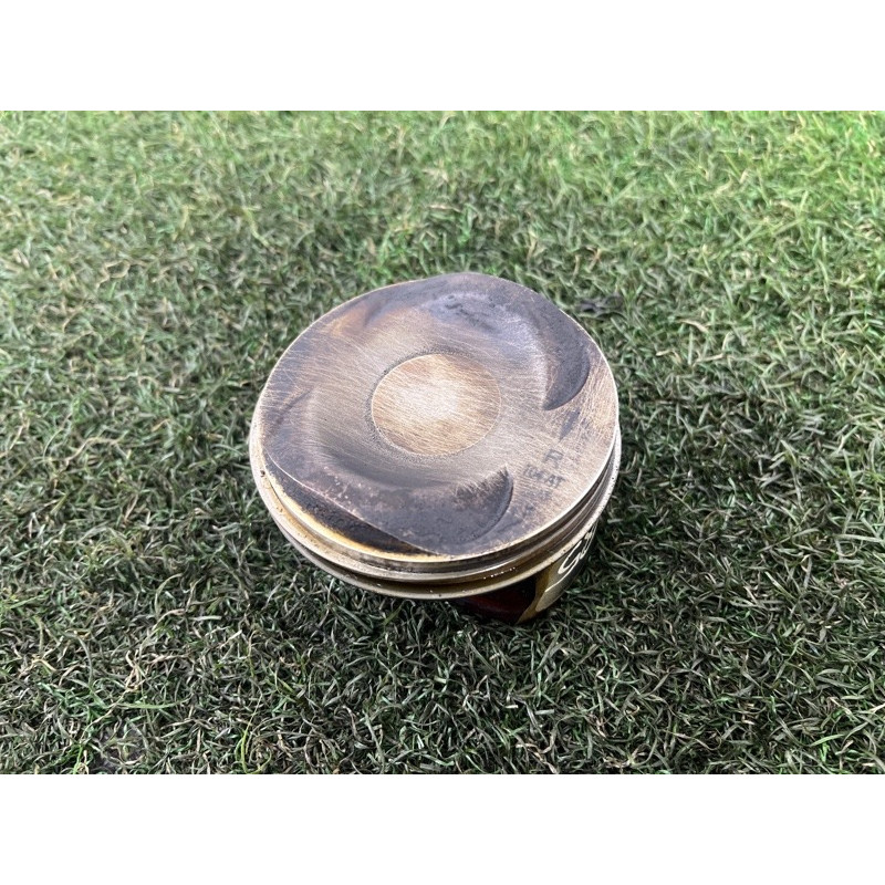 Поршень (двигатель и элементы) AUDI Q5 8R 2012 3.2 CALB 06E107066BS