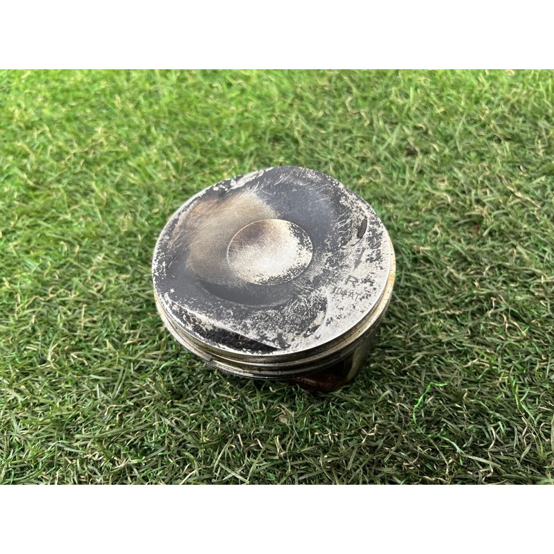 Поршень (двигатель и элементы) AUDI Q5 8R 2012 3.2 CALB 06E107066BS