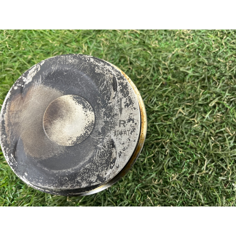 Поршень (двигатель и элементы) AUDI Q5 8R 2012 3.2 CALB 06E107066BS