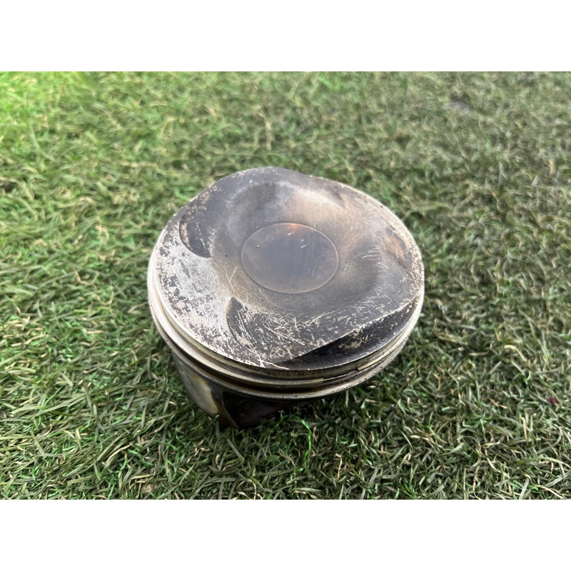 Поршень (двигатель и элементы) AUDI Q5 8R 2012 3.2 CALB 06E107065BS