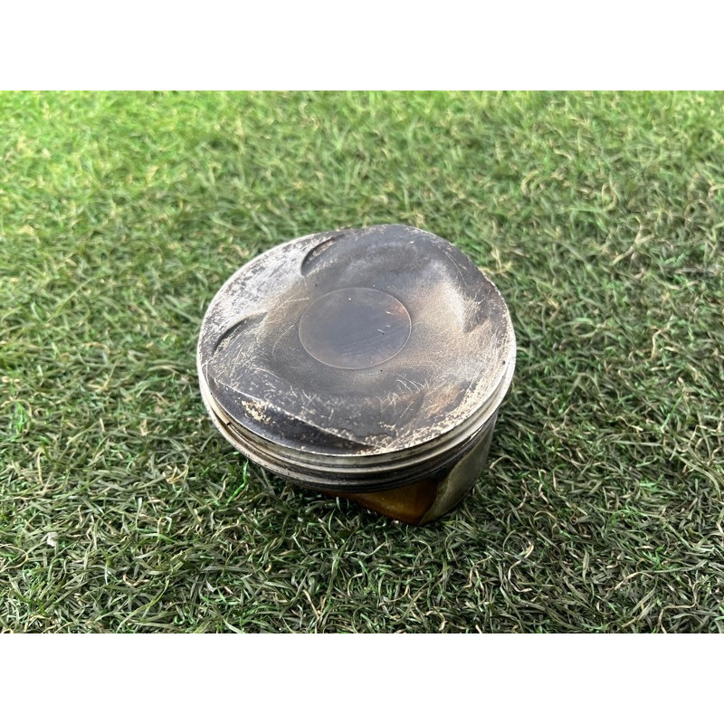 Поршень (двигатель и элементы) AUDI Q5 8R 2012 3.2 CALB 06E107065BS