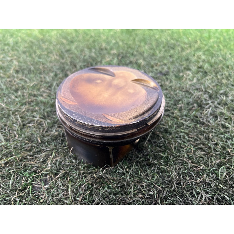 Поршень (двигатель и элементы) AUDI A4 B9 2017 2.0 06K107065AC