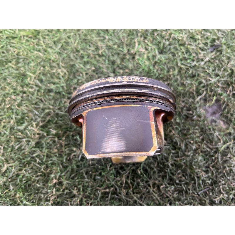 Поршень (двигатель и элементы) AUDI A4 B9 2017 2.0 06K107065AC