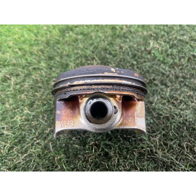 Поршень (двигатель и элементы) AUDI A4 B9 2017 2.0 06K107065AC