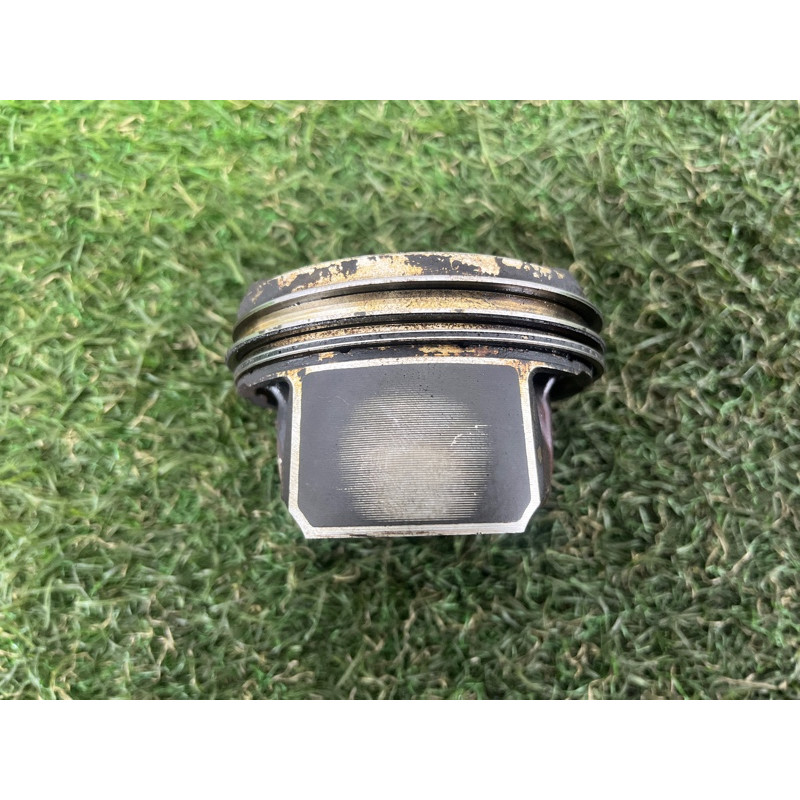 Поршень (двигатель и элементы) AUDI A3 8V 2015 1.8 06K107065G