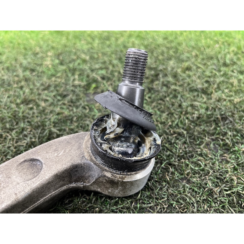 Рычаг подвески (подвеска) AUDI Q5 8R 2012 3.2 CALB 8K0407694Q