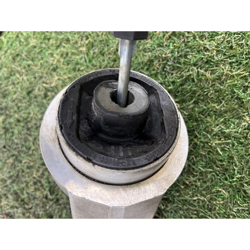 Рычаг подвески (подвеска) AUDI Q5 8R 2012 3.2 CALB 8K0407694Q